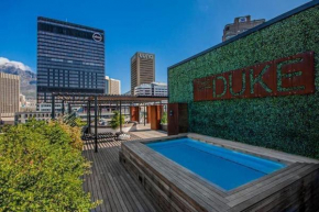 Apartment near Waterfront, Rooftop Pool
